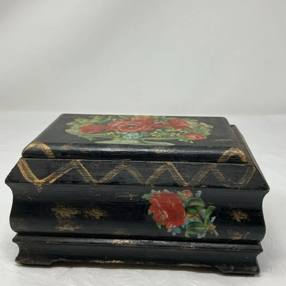 VINTAGE Rose/ Floral Decoupage Shellac Wooden Trinket Friendship Box w Lid